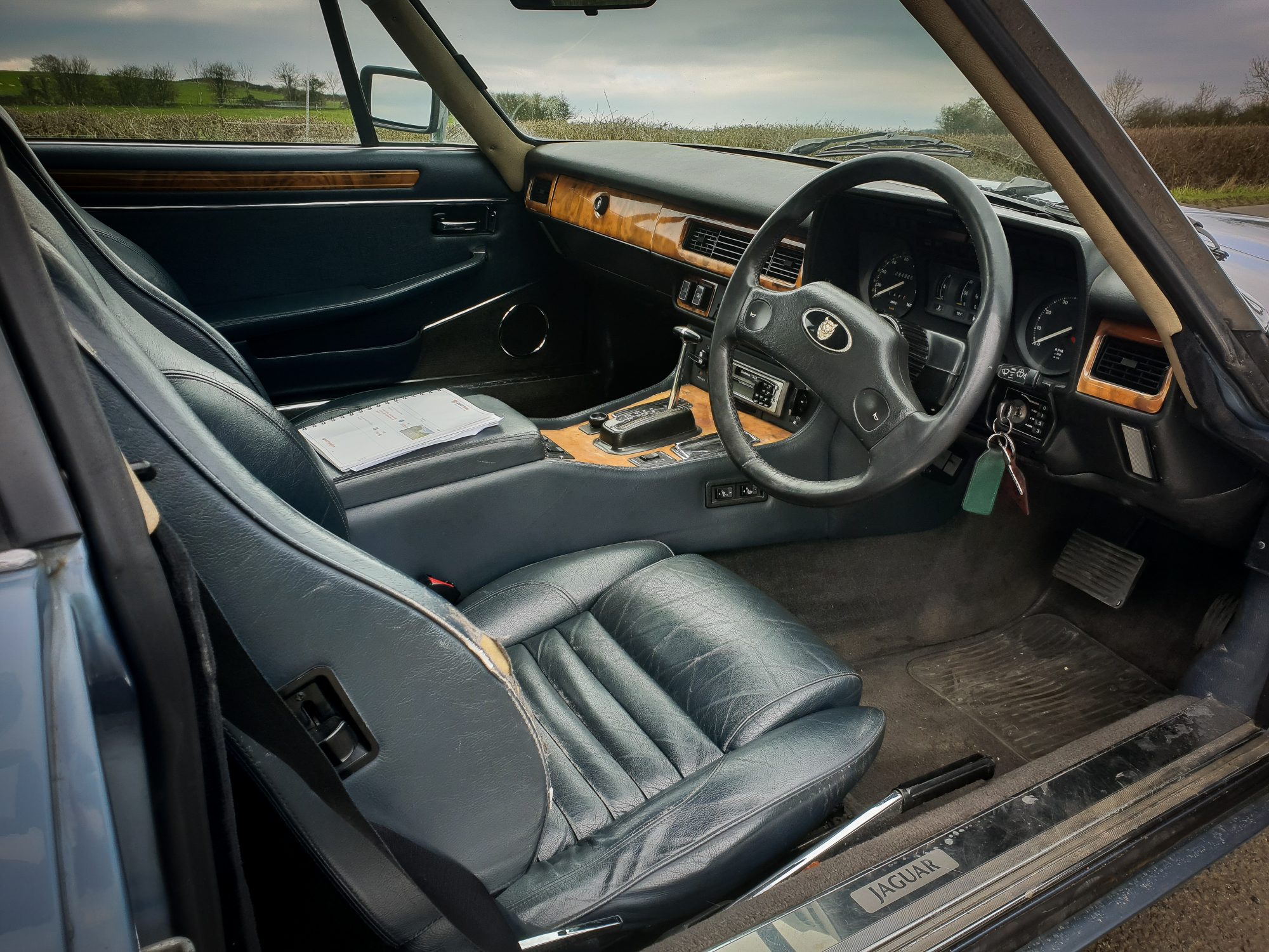 Jaguar XJS, XJS V12, XJS interior, XJS hire