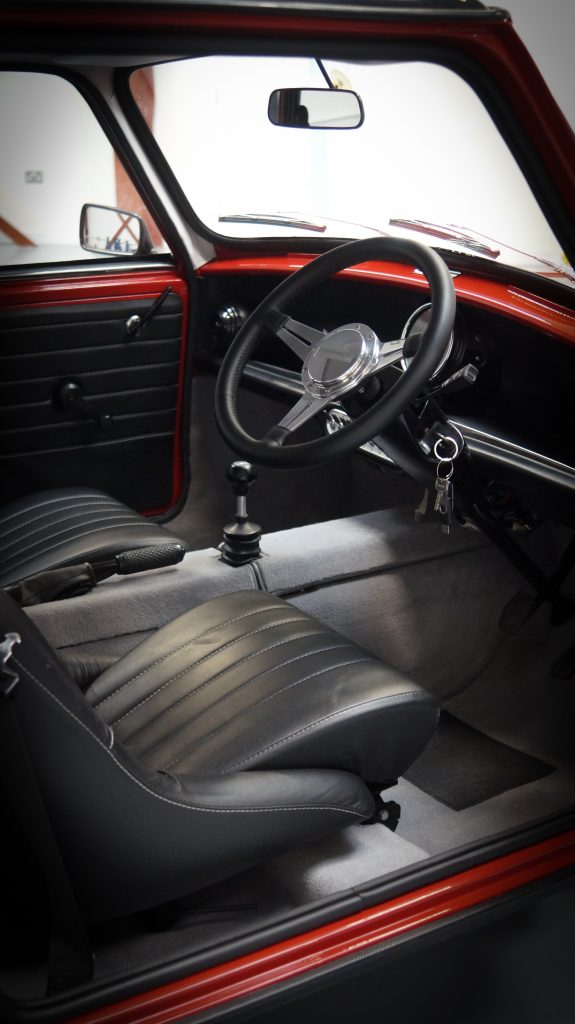 Swind E, bucket seats, classic Mini interior, electric classic