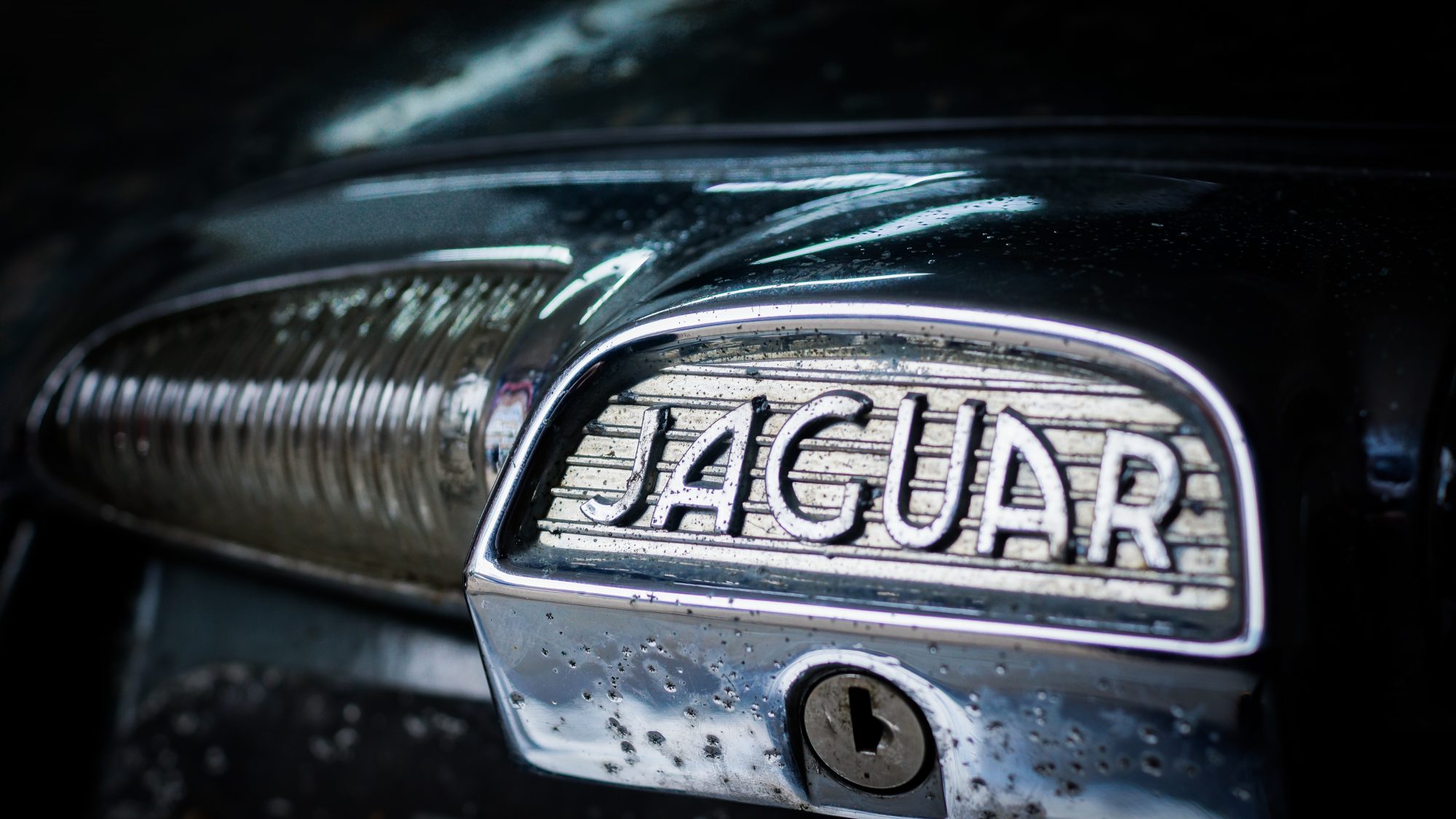 Jaguar, Jaguar 420G, 420G, The Krays, Ronnie and Reggie Kray, Jaguar emblem