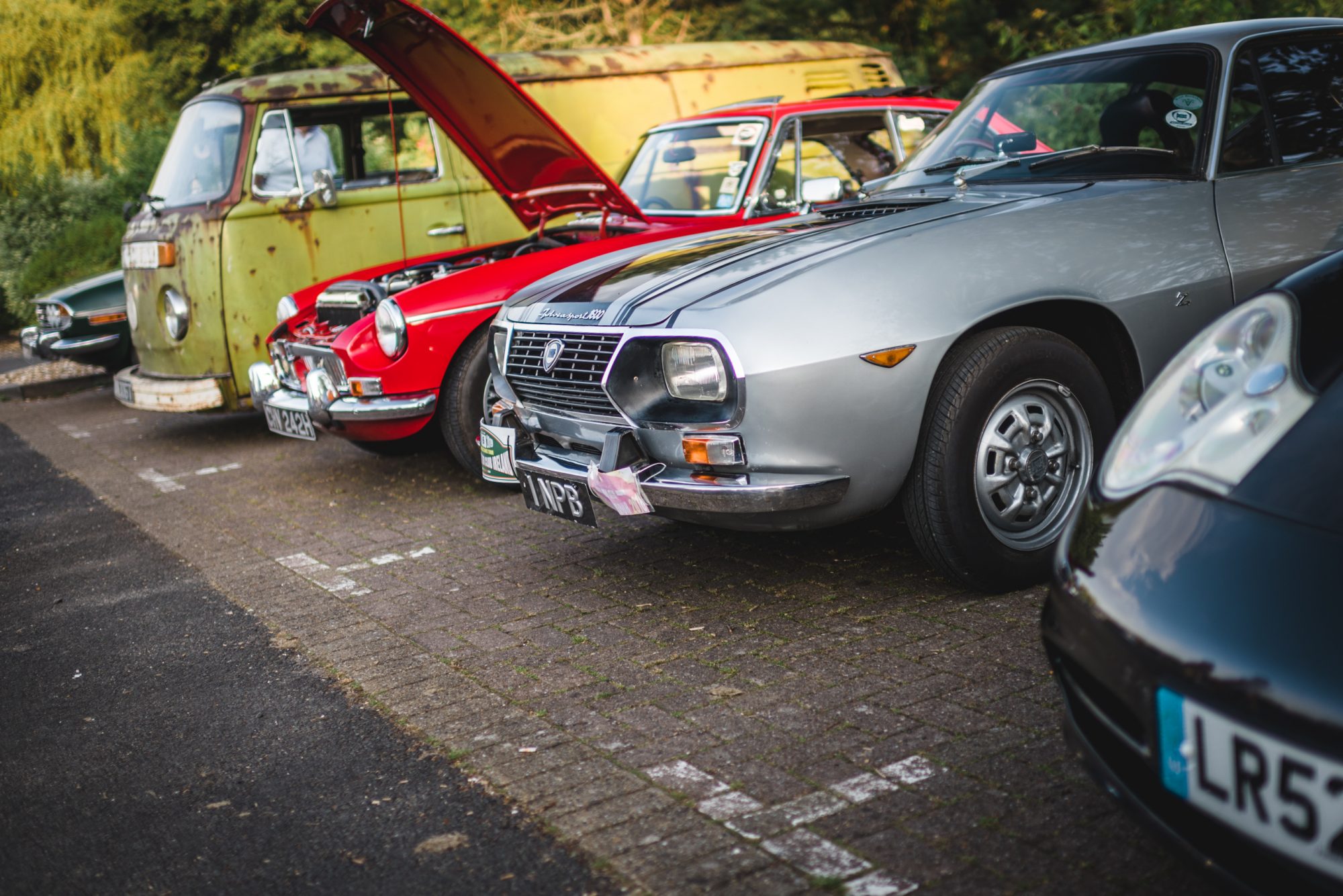 Classics at the Clubhouse, Classic car meet, Roll Up, P J Gibbons