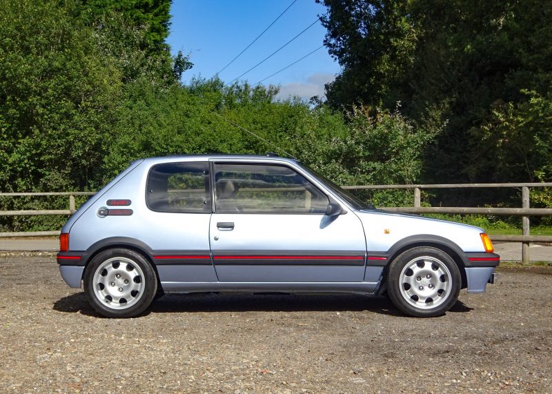 205 GTI, Peugeot, Peugeot 205 GTI, car and classic, car and classic auctions, carandclassic.co.uk, motoring, automotive, hot hatch, 1.9, 1.9 GTI, motoring, automotive, classic, retro